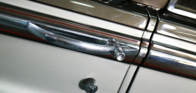 Bentley S1 1959 door closeup
