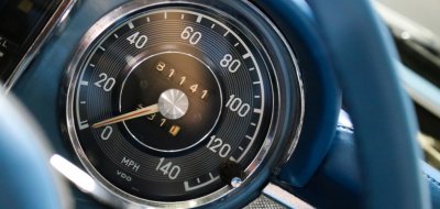 Mercedes Benz SL230 1965 speedometer