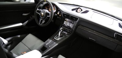 Porsche GT3 RS 2016 interior - driver's side