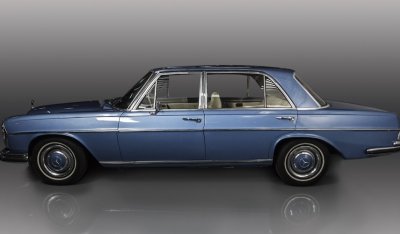 Mercedes Benz SEL300 1967 side view (driver)