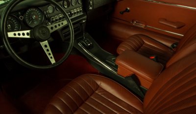 Jaguar E-Type 1971 interior 
